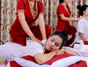 Aquam Spa in Mahim 9152392202